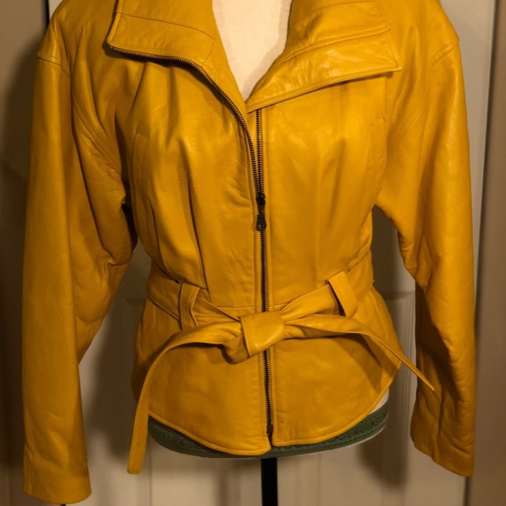 Jacket - Picture 2 of 5